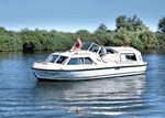 Swan Ripple in Brundall, Norfolk, Norfolk Broads